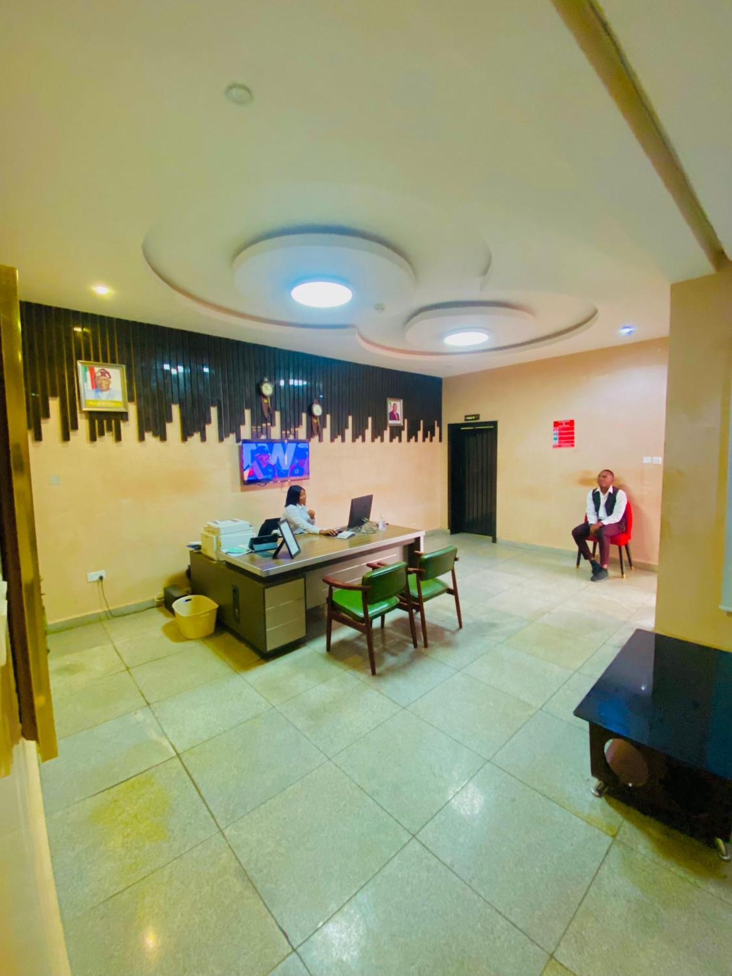 Vibes Suites Kaba Екстер'єр фото